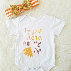 Thanksgiving Baby Bodysuit Onesie - I'm Just Here For The Pie - White & Orange